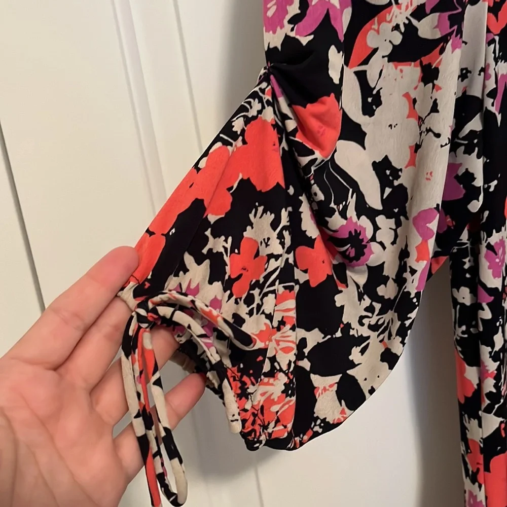 Madison: Dress - Picture 2 of 6